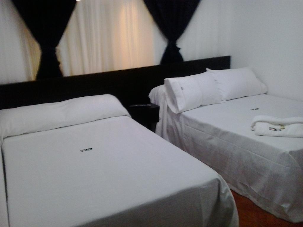 Hotel Casa Gabriela Bogota Buitenkant foto