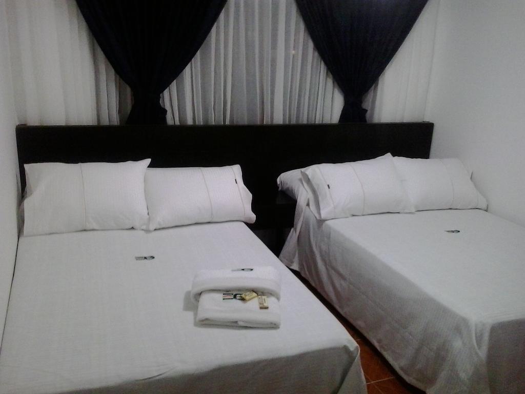 Hotel Casa Gabriela Bogota Buitenkant foto